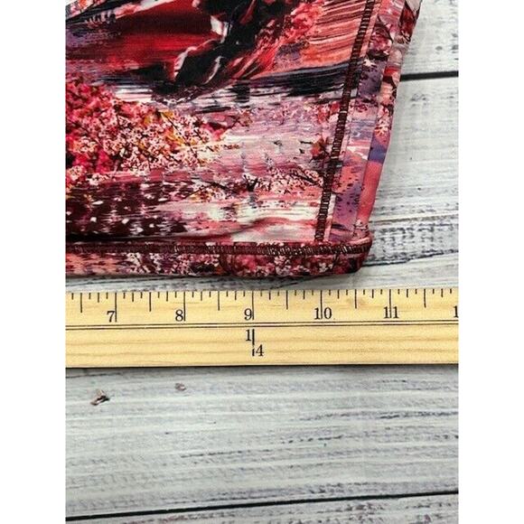 Lululemon Womens Lighten Up Sports Bra Strappy Stretch Yoga Gym Active Size 4 - Picture 6 of 6